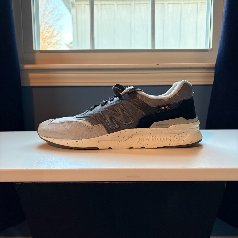 Men’s New Balance 997H Sneakers